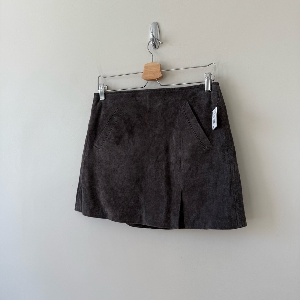 BLANKNYC -French Grey Mini Suede Skirt (Size:28) - Picture 6 of 7